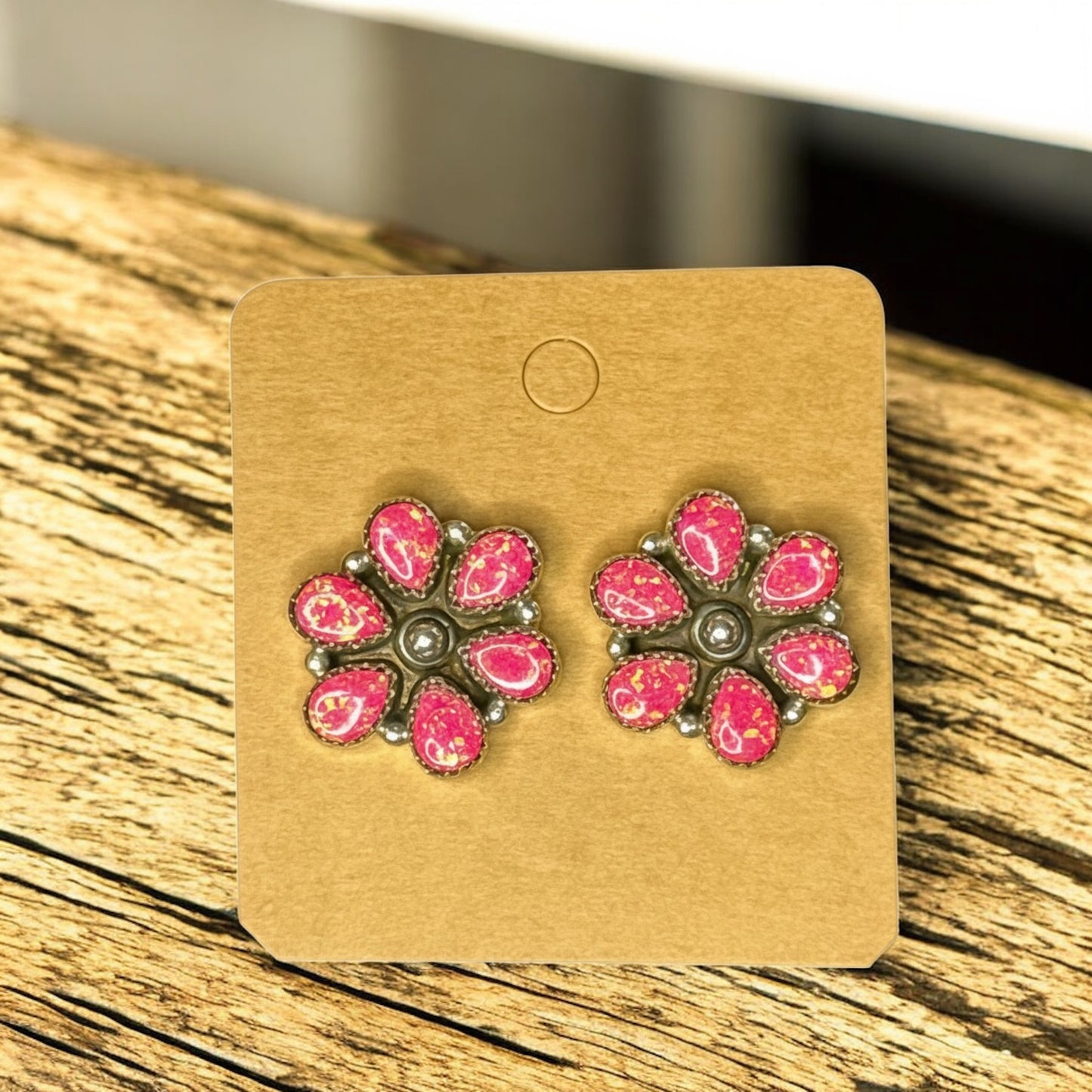 Violetta Studs